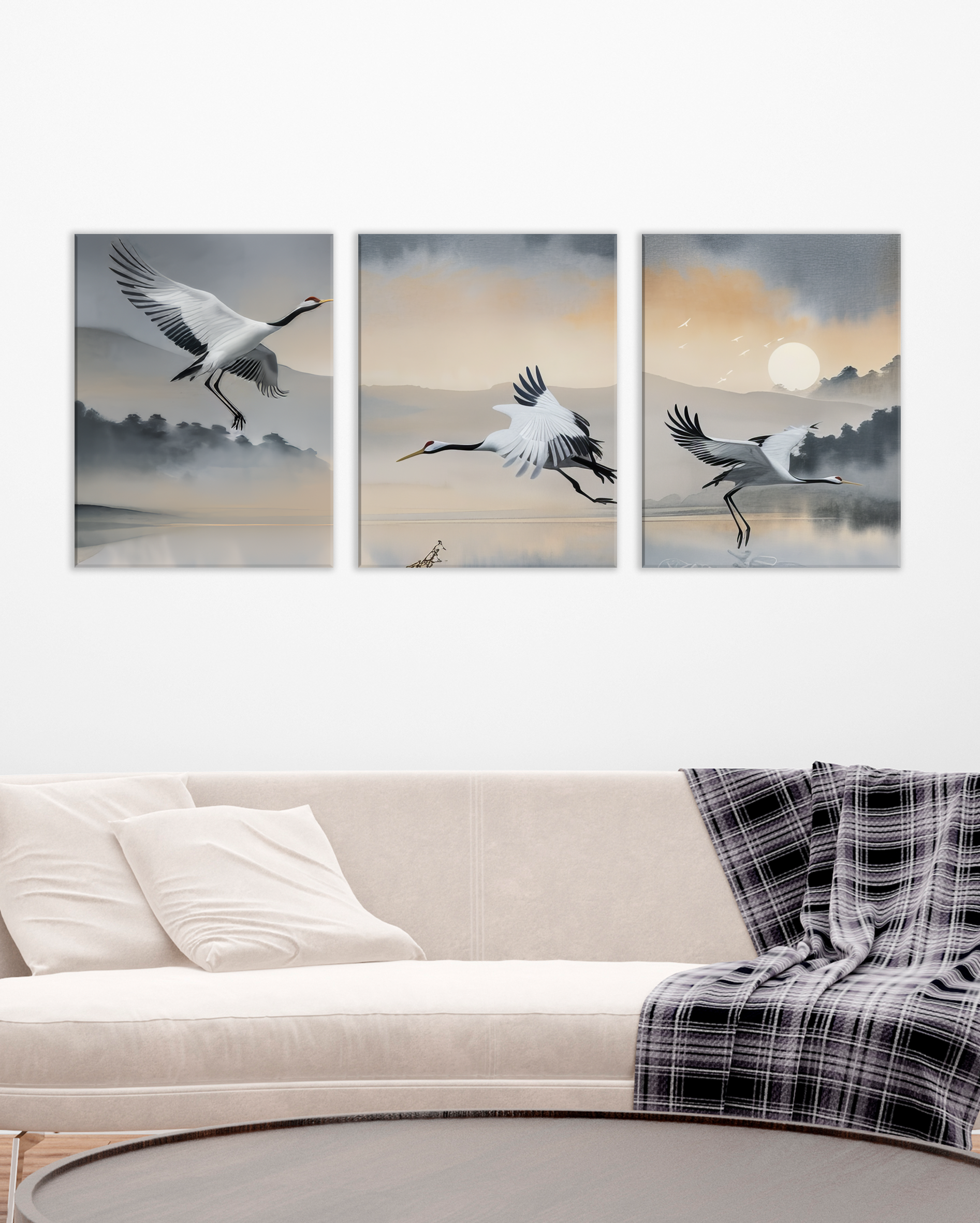 Cuadro decorativo de grullas volando sobre un lago al atardecer