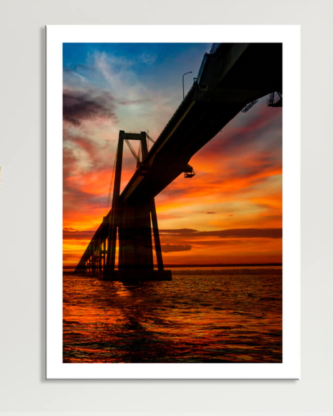 Cuadro del Puente sobre el Lago de Maracaibo