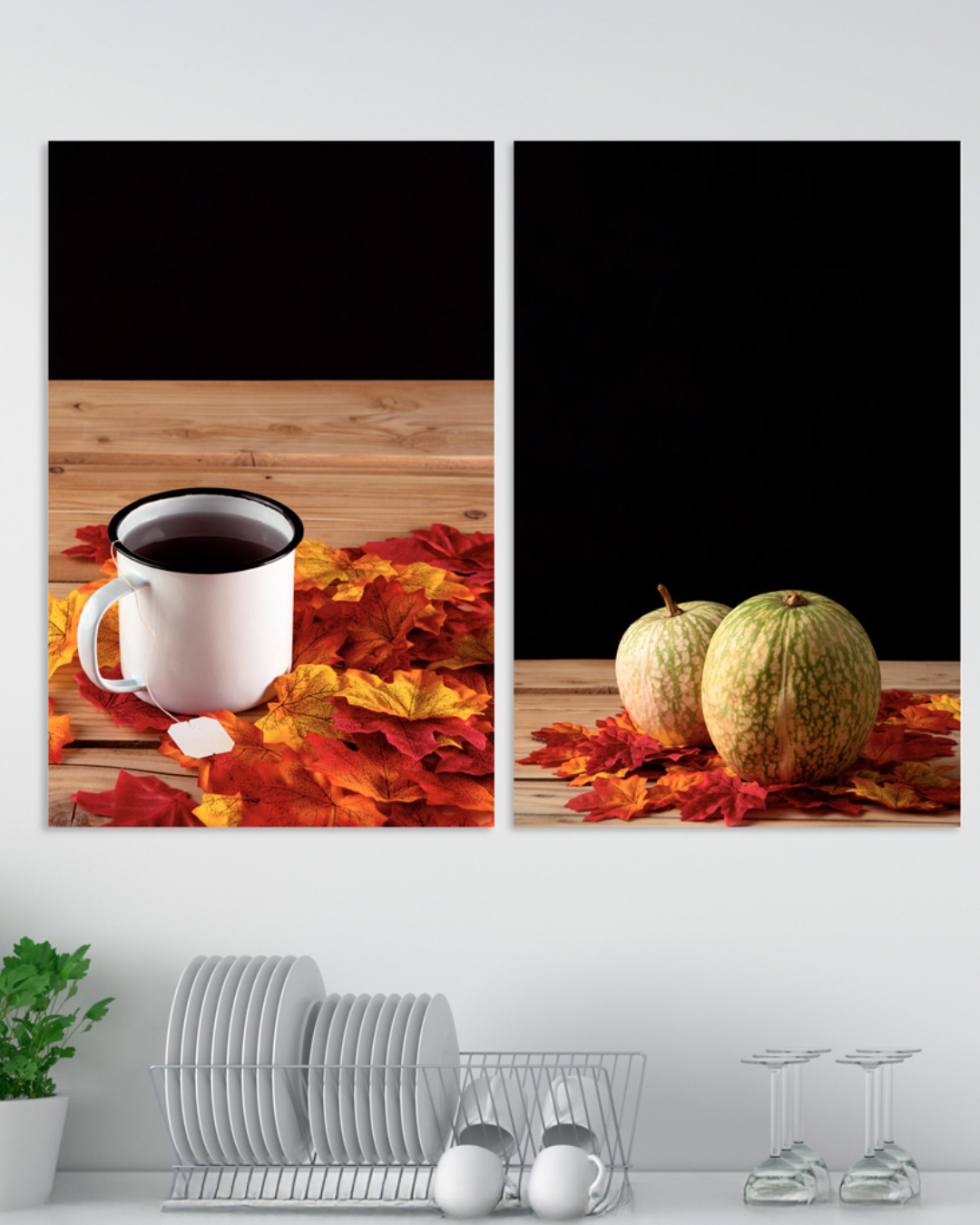 Cuadro decorativo otoñal con taza y calabazas