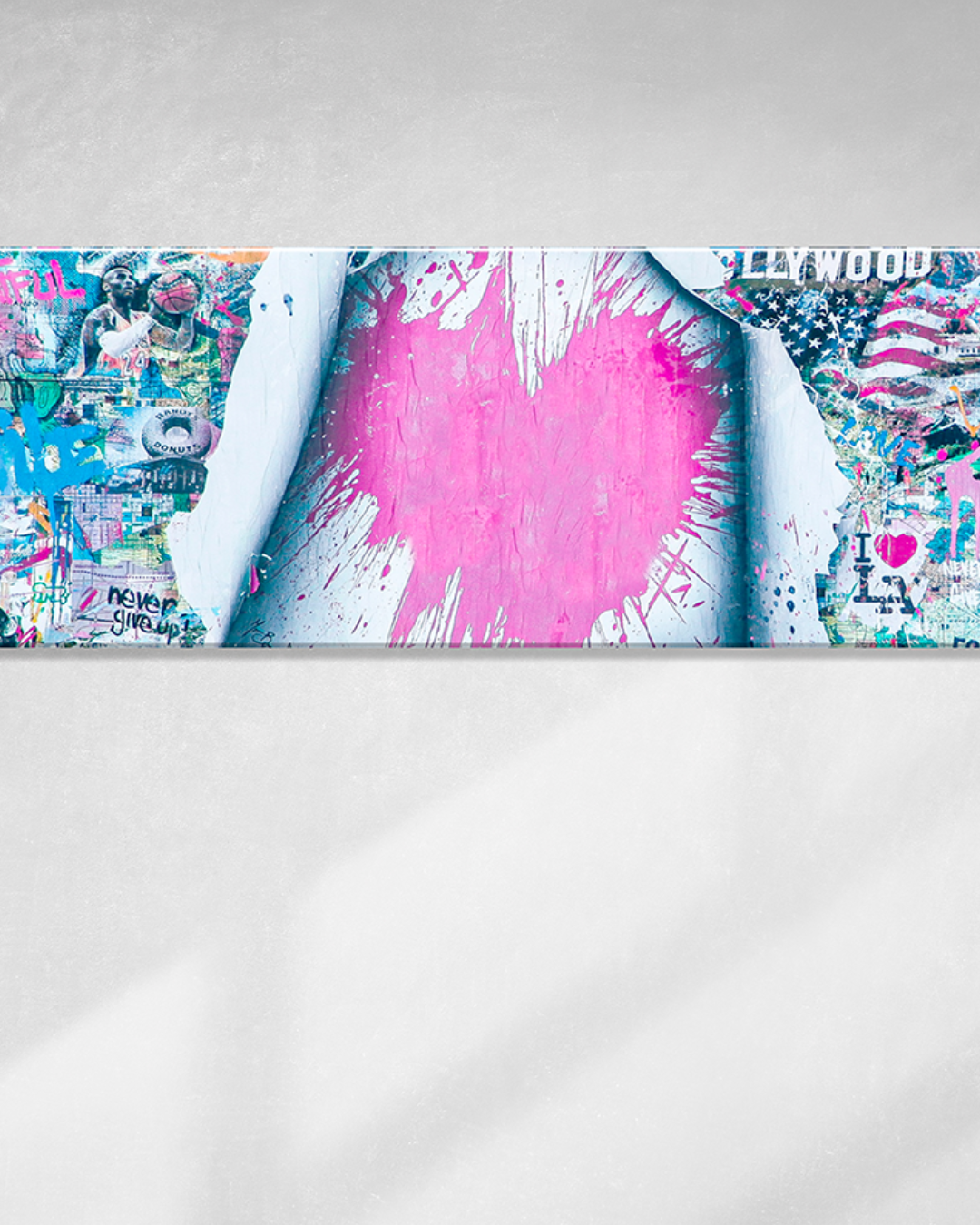 Cuadro decorativo urbano panoramico corazón rosa estilo graffiti