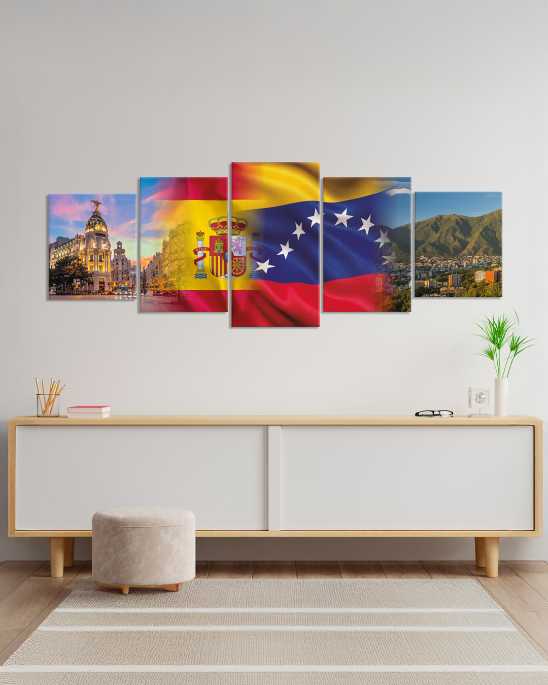 Cuadros Caracas y Madrid con banderas