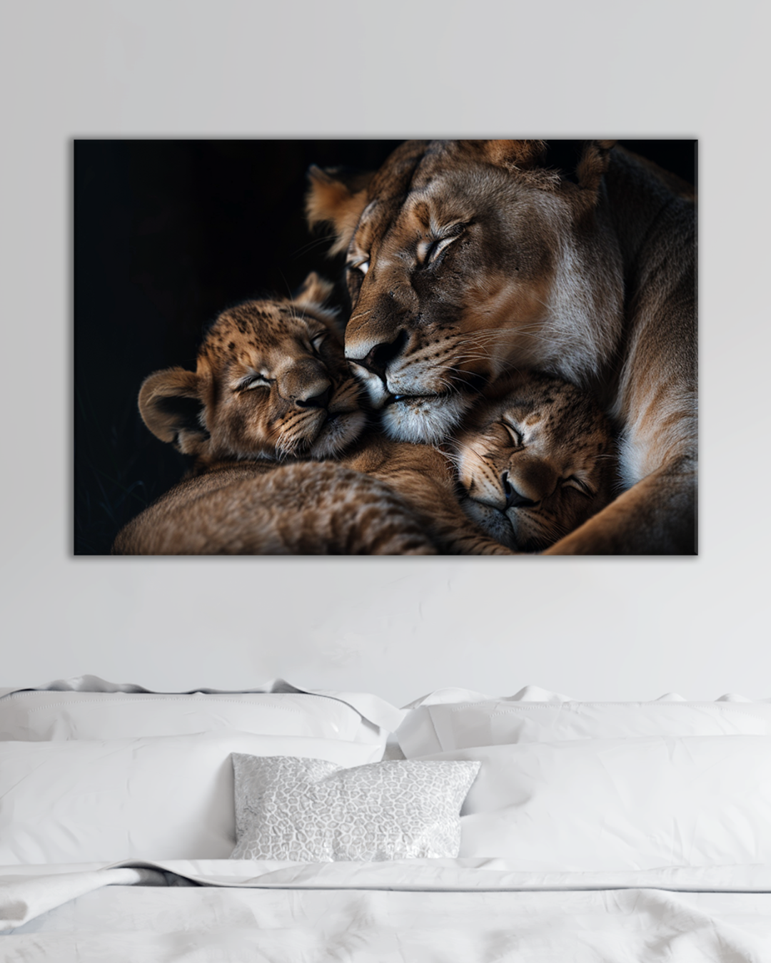 Cuadro decorativo leona y cachorros dormidos - amor familiar