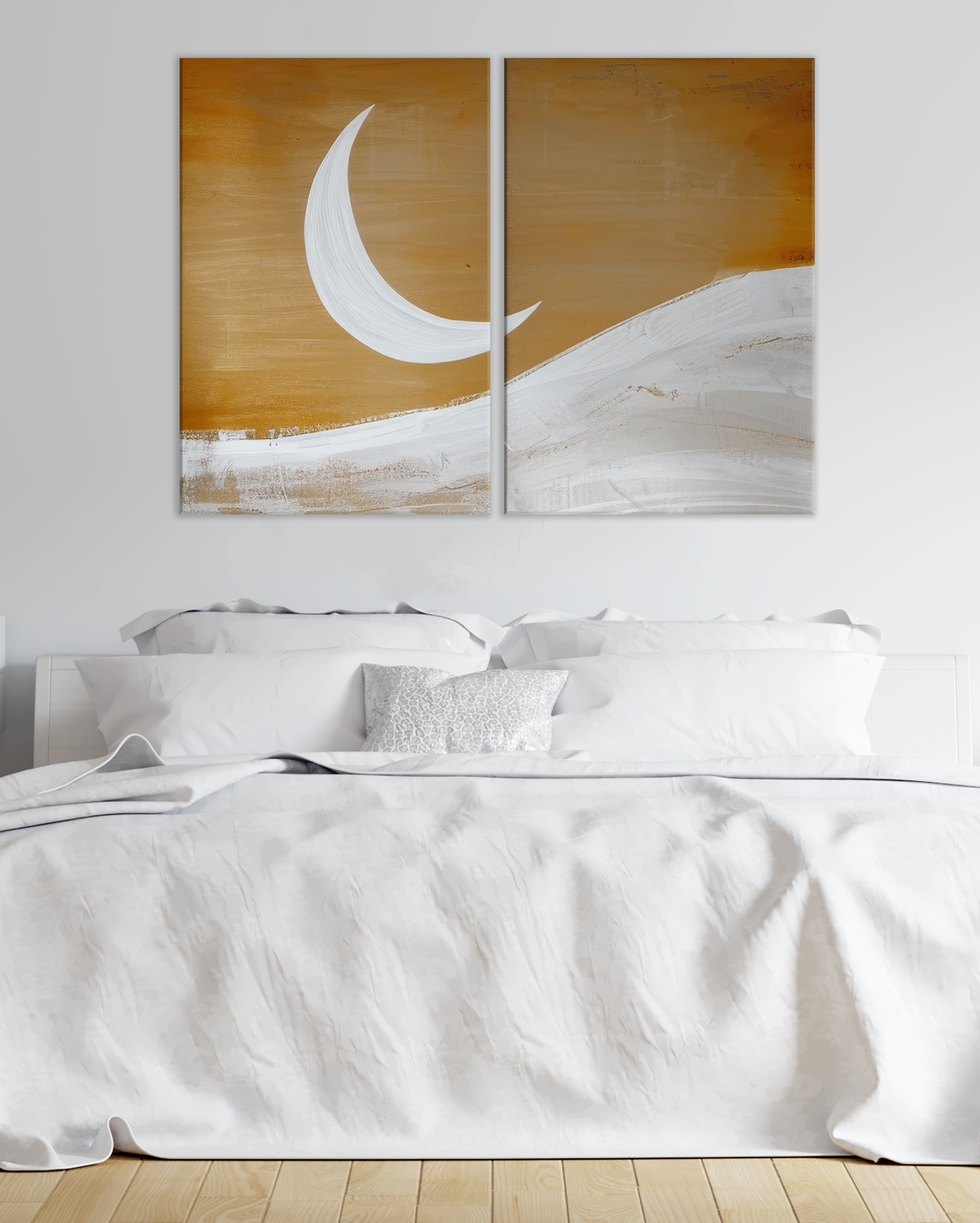 Cuadro decorativo de luna blanca en fondo dorado